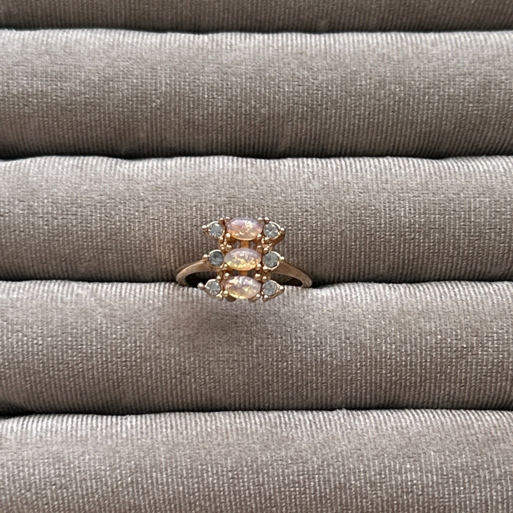 Avon Gold-Tone Pink Opal Triple Stone Ring